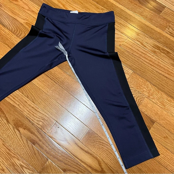 Zumba Wear XSpicy Navy Blue Capri Leggings - Size XS - VGUC - Navy Blue/Black - Picture 10 of 10
